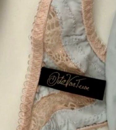 Altra biancheria intima: Set DITA von Teese  Höschen/BH 80B NP 186.00 – Nuovo (secondo la descrizione) da Zürich venduto da Sol65 5