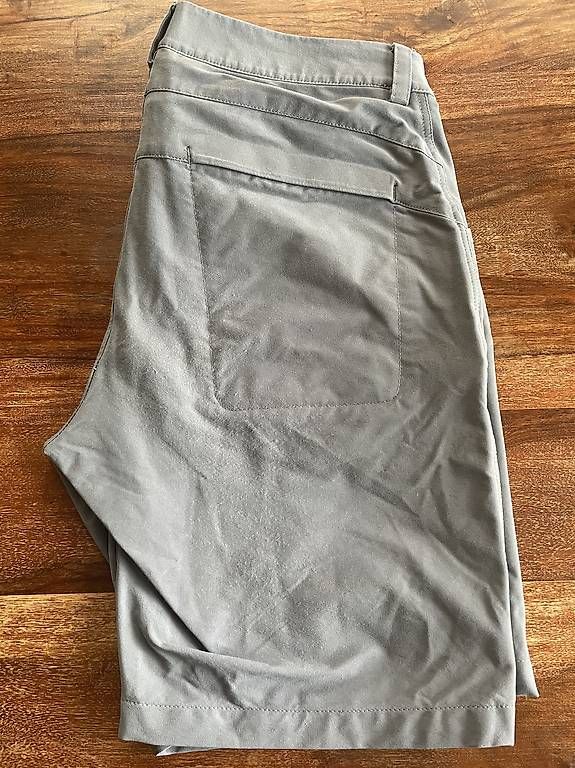 Peak Performance Pantalons: Peak performance Shorts kurze Hosen – D'occasion à Meierskappel par Bonolita 2