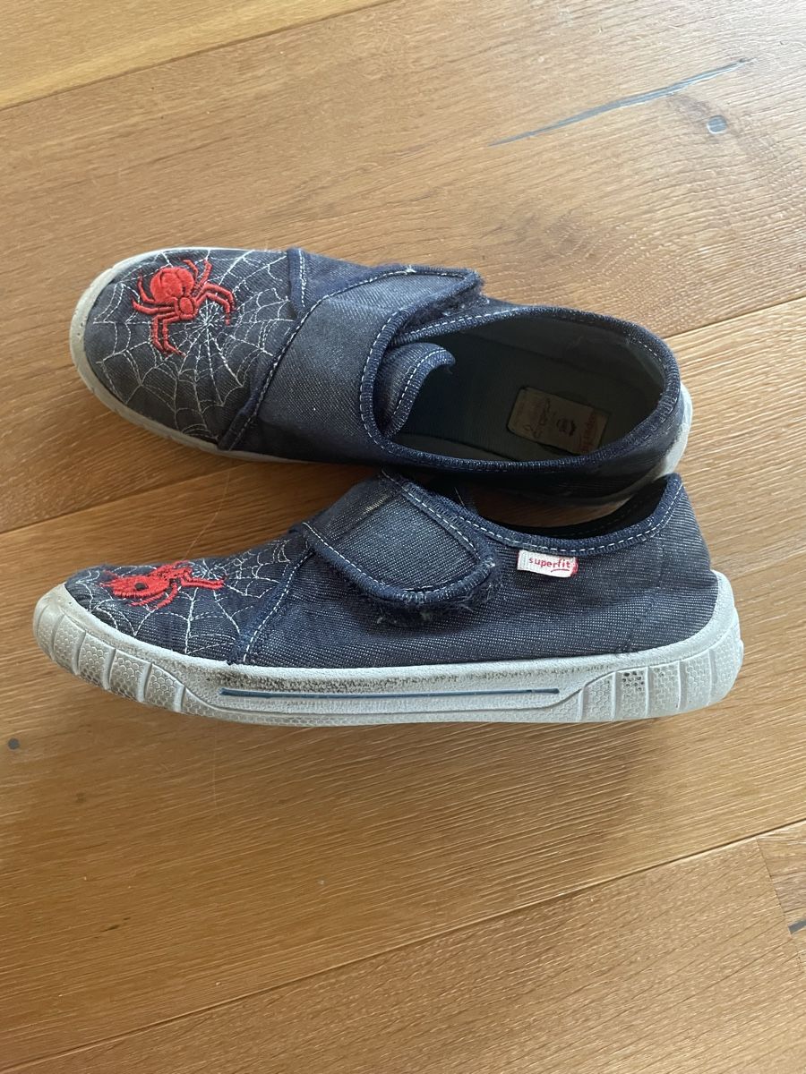 Superfit Chaussures garçon: Finken / Hausschuhe – D'occasion à Aarwangen par erd_ngx8 1