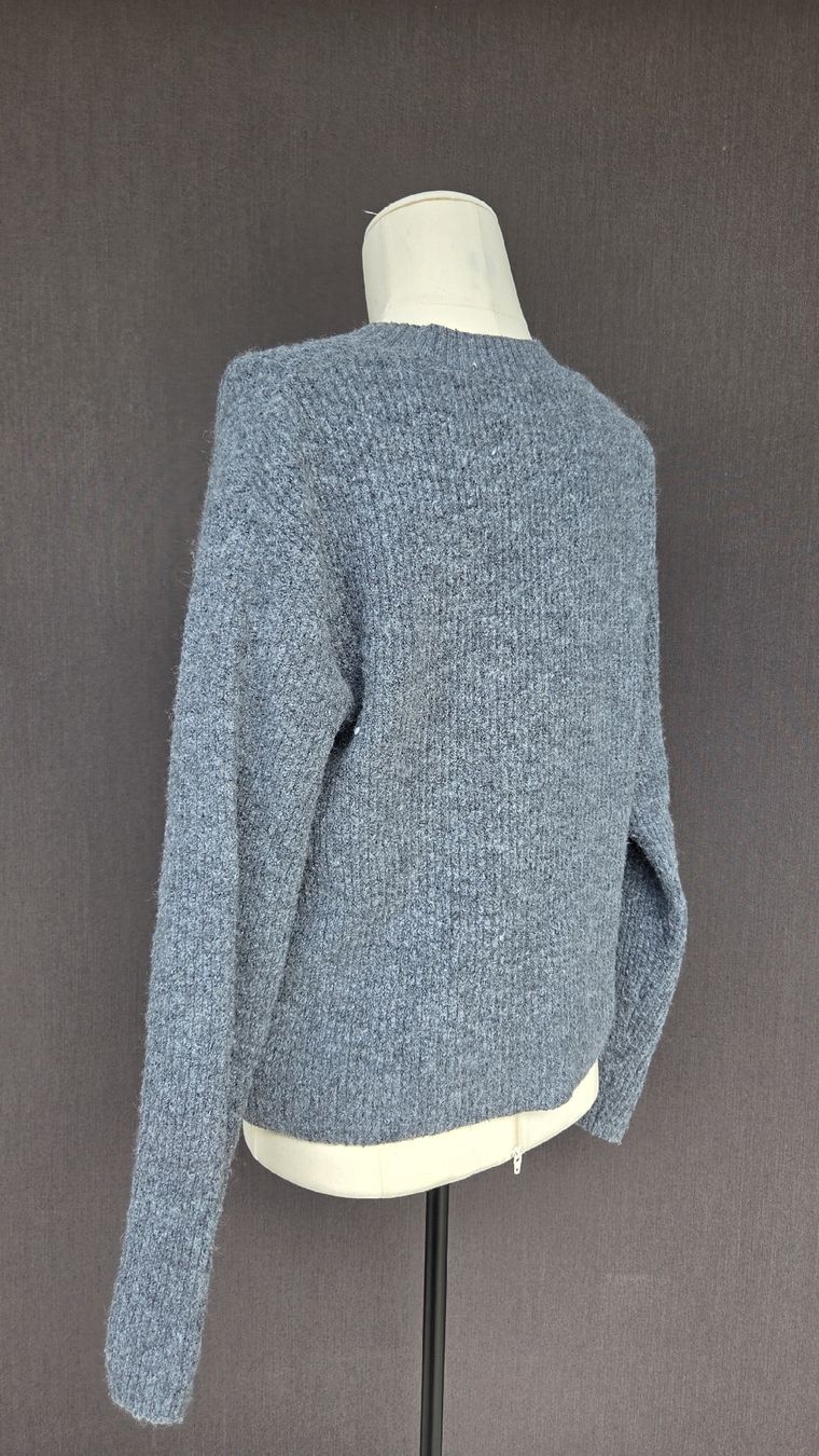 H&M Pullover & Sweatshirts: 2x kuschel Pullover von H&M in XS-S – Gebraucht aus Kreuzlingen von MeinKleinesAtelier 4