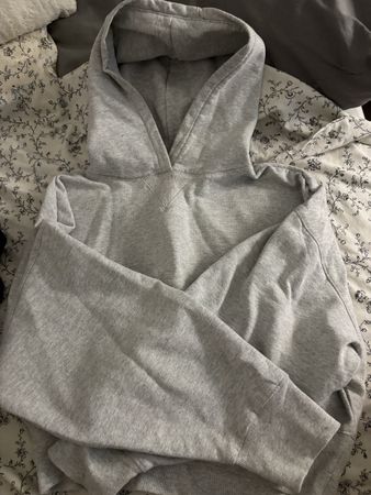 Felpa con cappuccio grigia taglia XS usato
