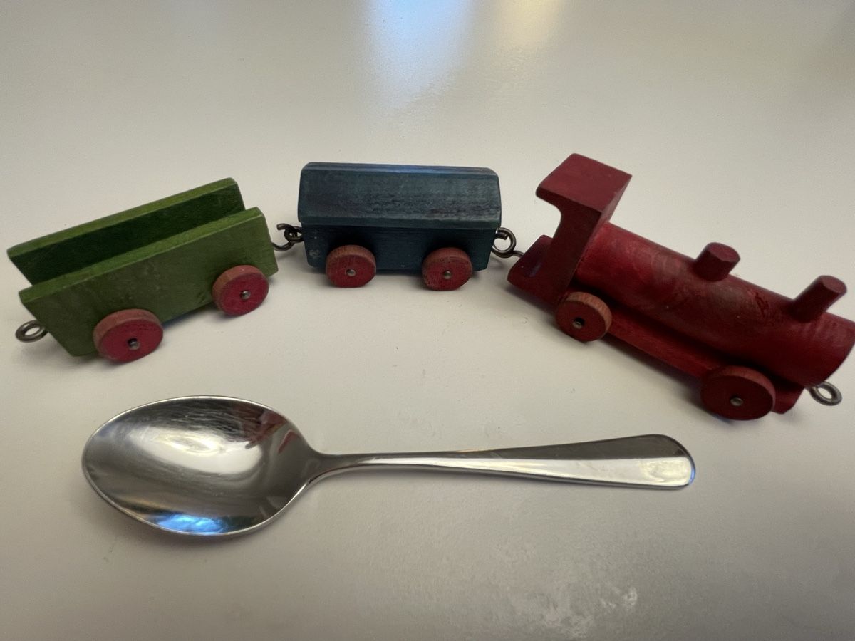 Giocattoli: Petit train en bois vintage – Usato da Granges-Marnand venduto da val_2b5z 1