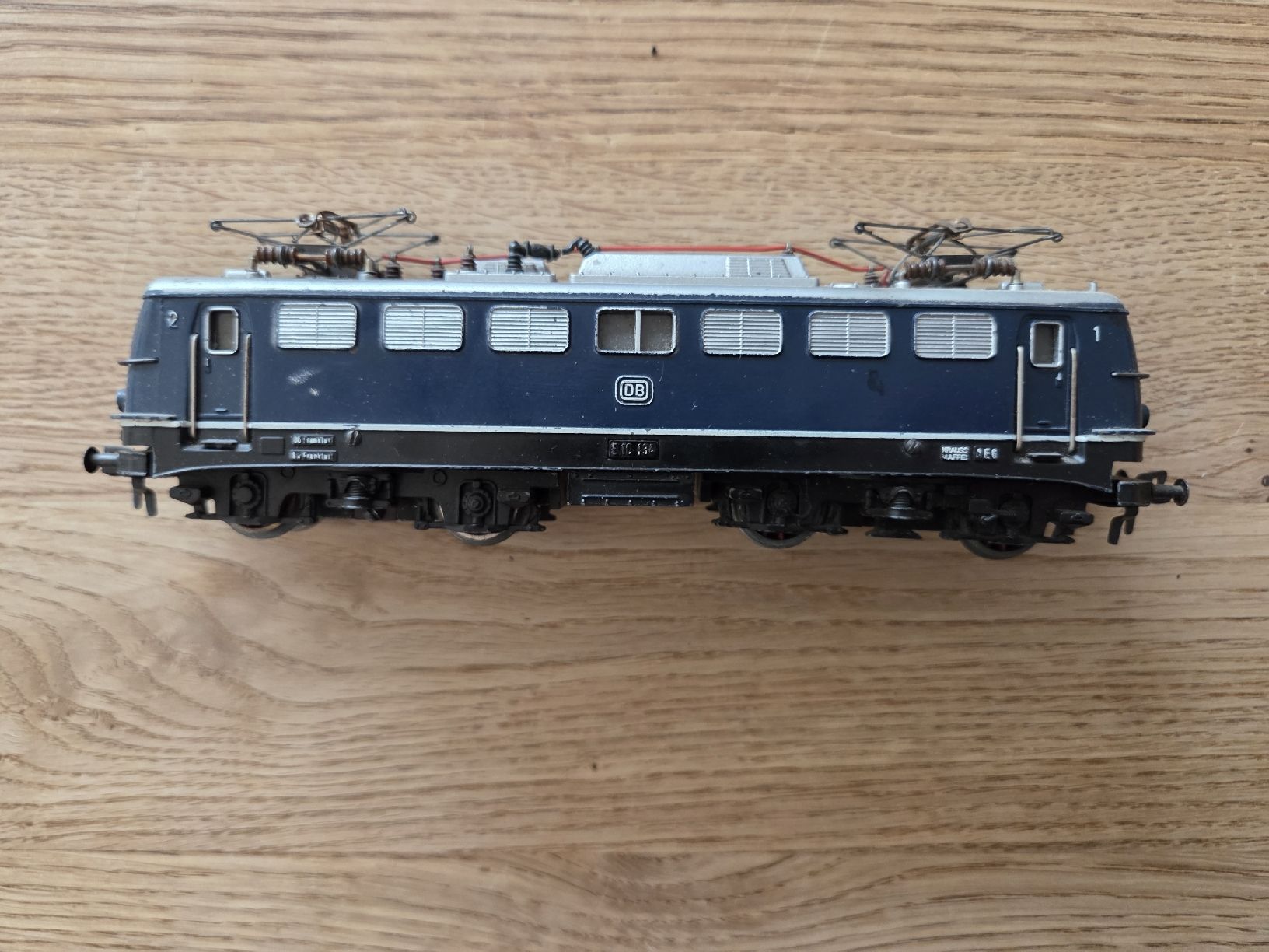 Fleischmann Modellini di ferrovie: Fleischmann Elektrolokomotive DB E10 134  – Usato da Berikon venduto da TopLok1 2