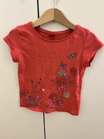 s.Oliver T-Shirt rot mit Blumenmuster guter Zustand