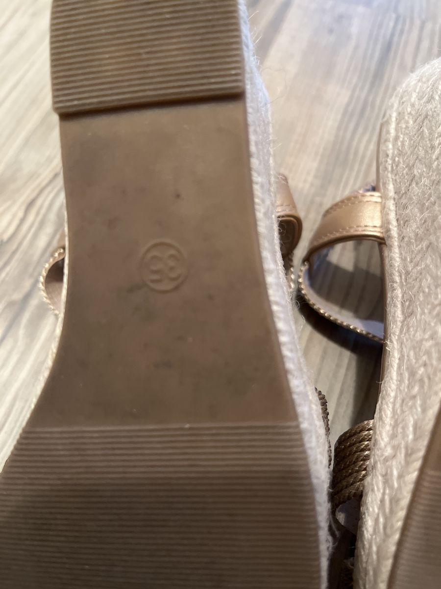 Scarpe da donna: Sandali – Usato da Novaggio venduto da Sabi-Pearl 2