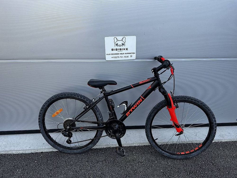 VTT B'TWIN ROCKRIDER 520s COMME NEUF - Vélos
