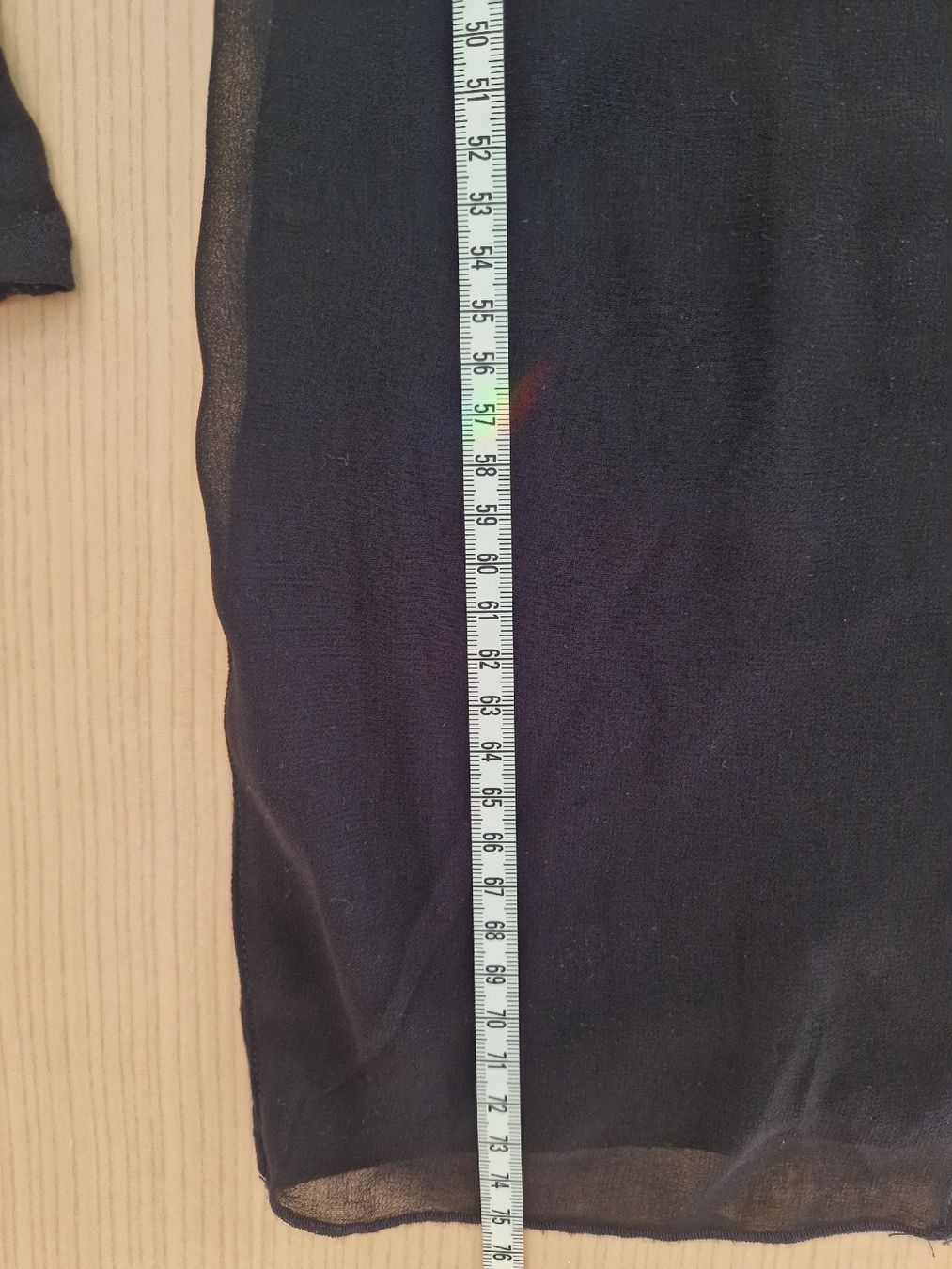 Tuniche: Schwarze Bluse mit Goldkette, Grösse S – Usato da Zürich venduto da SunFlower_14 4