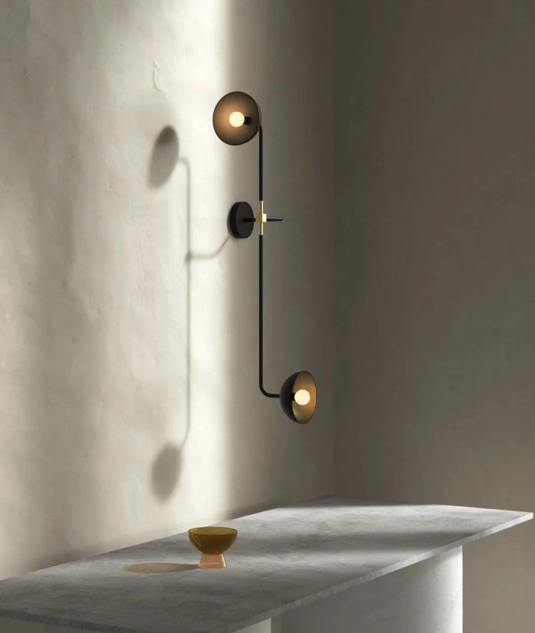 Lambert Lampen: Lambert & fils - Beaubien Double Shade Wall lamp – Gebraucht aus Horn von Ruf_Des