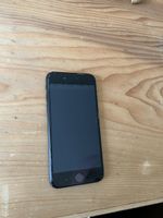 iPhone SE 2. Generation 64GB schwarz defekt