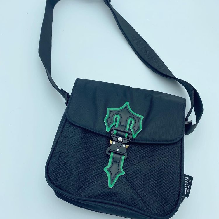 Trapstar Irongate TCross Body Bag Black / Green Acheter sur Ricardo