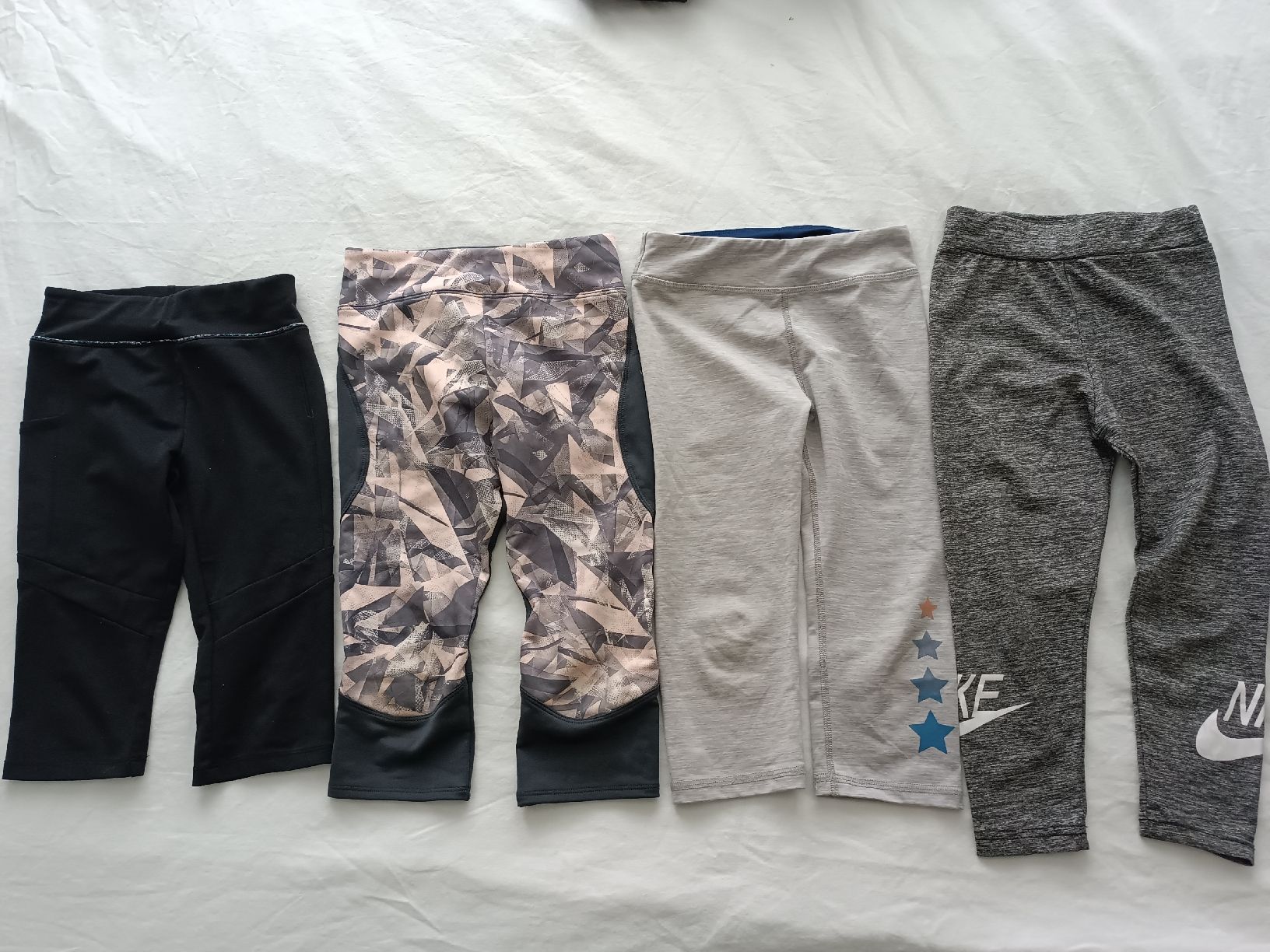 Decathlon Lotti & Set di vestiti: Sport Leggins Mädchen Gr 128 – Usato da Binz venduto da julijuli 2