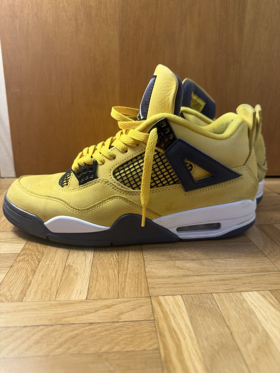 Jordan Scarpe da uomo: Jordan 4 – Nuovo (secondo la descrizione) da Le Lignon venduto da teo_zb9h 3