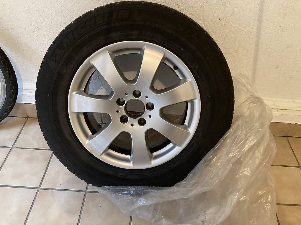 Pneus & Roues: Roue complet Mercedes ML – D'occasion à Ménières par 30A