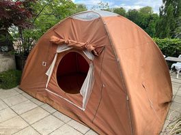Spatz Swiss Iglu mit Vorzelt
