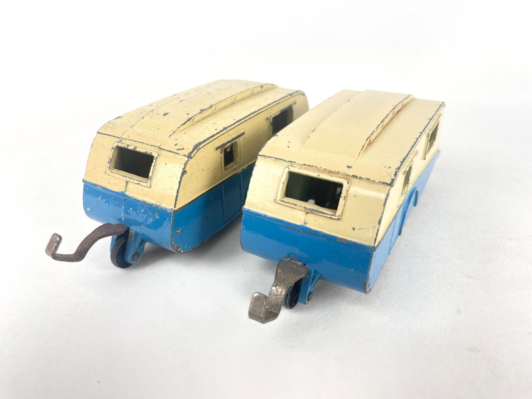 Dinky Toys Voitures modèles: Vintage Dinky Caravans – D'occasion à Genthod par lightyear63 6