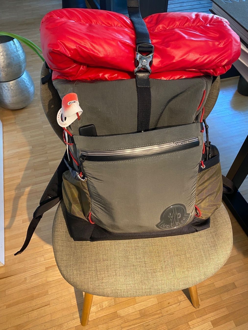 Zaini: Original Moncler GRENOBLE Backpack – Usato da Winterthur venduto da ivan12891 1
