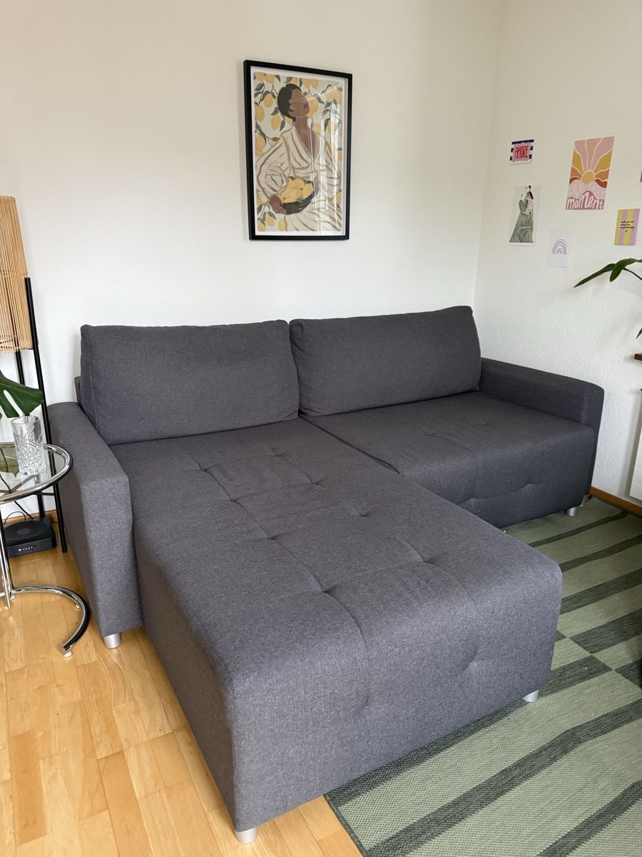 Sofas: Ecksofa grau Stoff mit Bettfunktion  – D'occasion à Baden par leo_wht9