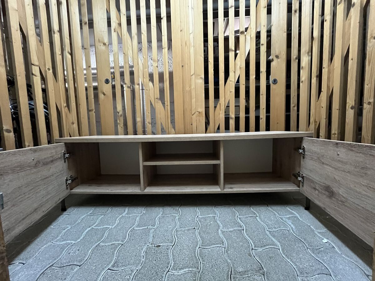 TV Möbel: TV Möbel – Gebraucht aus Zürich von mar_y5ng 2