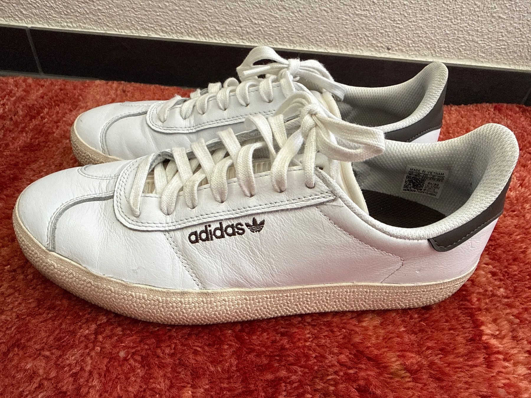 Adidas Scarpe da uomo: Gazelle ADV Herren 42 2/3 Schuhe – Usato da Winterthur venduto da britsi