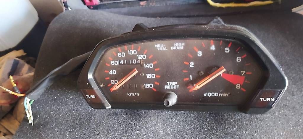 Honda Alle Motorradersatzteile: HONDA Dominator 650 Tachometer – Gebraucht aus wollerau von Mafa57