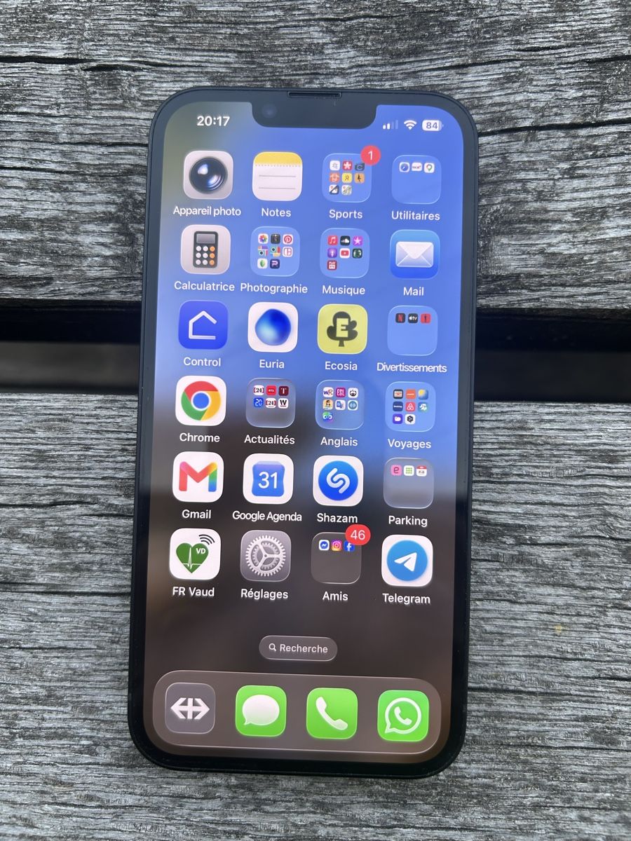 Apple Handys / Smartphones: iPhone 16e – Gebraucht aus Ollon VD von Acbaumann