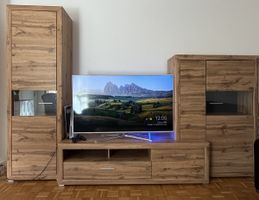 Wohnwand Eiche Sonoma Nachbildung mit TV-Möbel und Hochschra