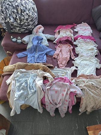 Grosses Kleiderpaket für Mädchen (Gr. 74 bis 80)