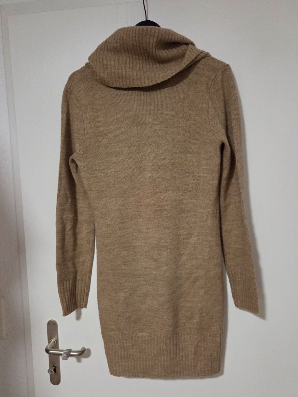 Maglioni & Felpe: Kuscheliges Set (Gr. 40/42): 3 lange Strickpullover / Kleid – Usato da Abtwil AG venduto da MaVo.0710 5