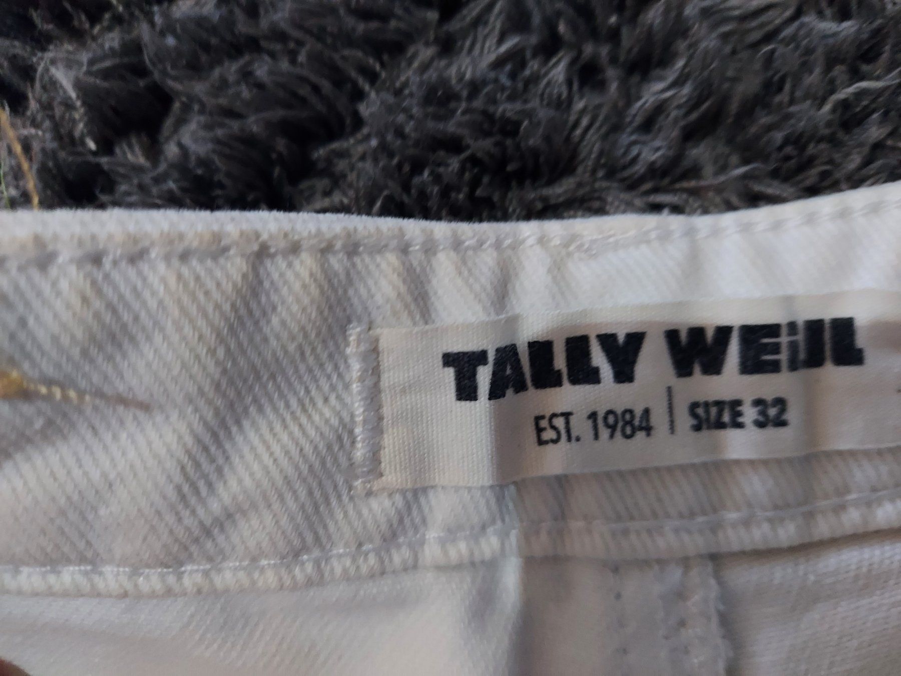 Pantaloni: Pantaloncini – Usato da tenero venduto da Mam74 2