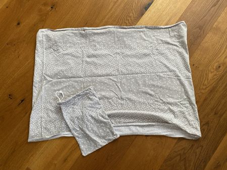 Stilltuch-Schal für unterwegs