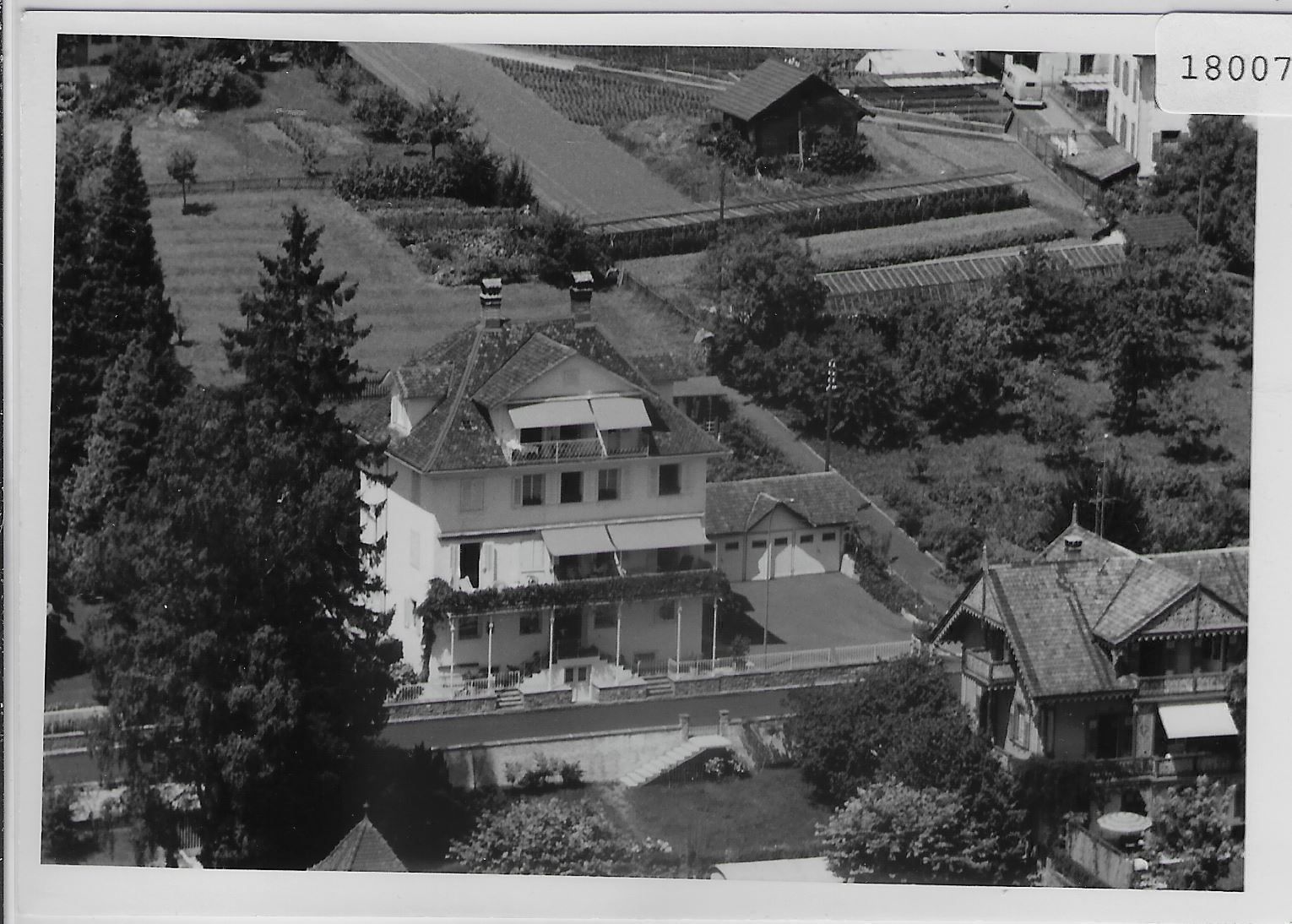 Cartoline postali: Flugaufnahme Weggis - Hertenstein – Antico da Ettingen venduto da Kartenplanet
