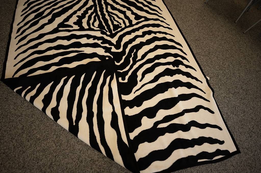 Decken: Wohndecke mit Zebramuster  Schwarz/Creme – Neu und originalverpackt aus Ittigen von jos_fsm8