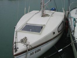 Segelboot, Doppelkieler mit wenig Tiefgang