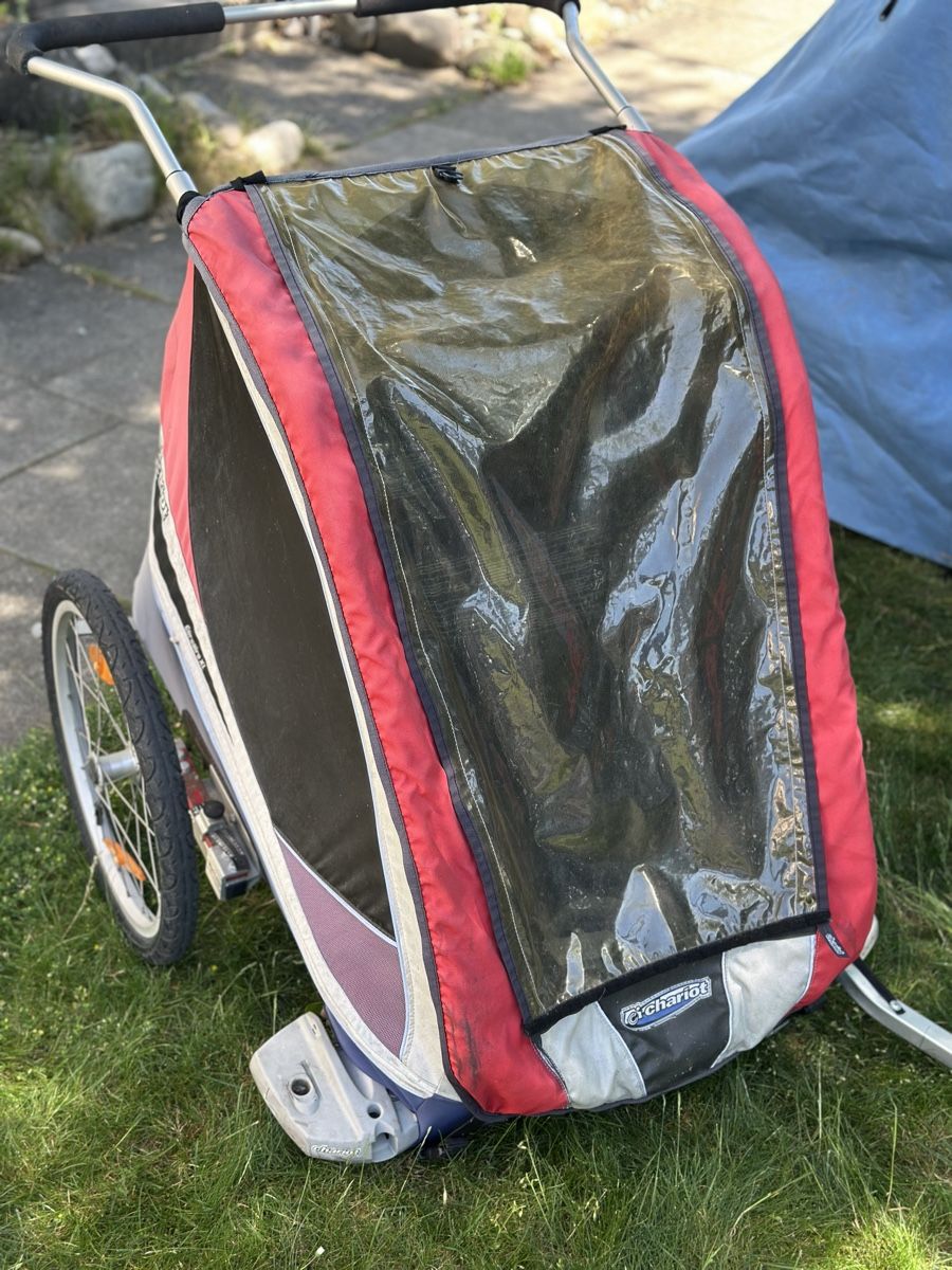Remorques: Chariot CX 2 Kinderanhänger. – D'occasion à Münsingen par suxli 4