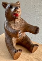 Alter Bär geschnitzt Holz Holzbär Brienzer Pfeifenhalter (?)