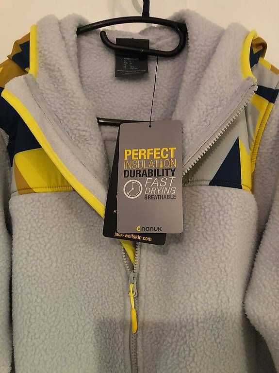 Giacche: Jack Wolfskin neu  – Usato da Glarus venduto da luli296 1