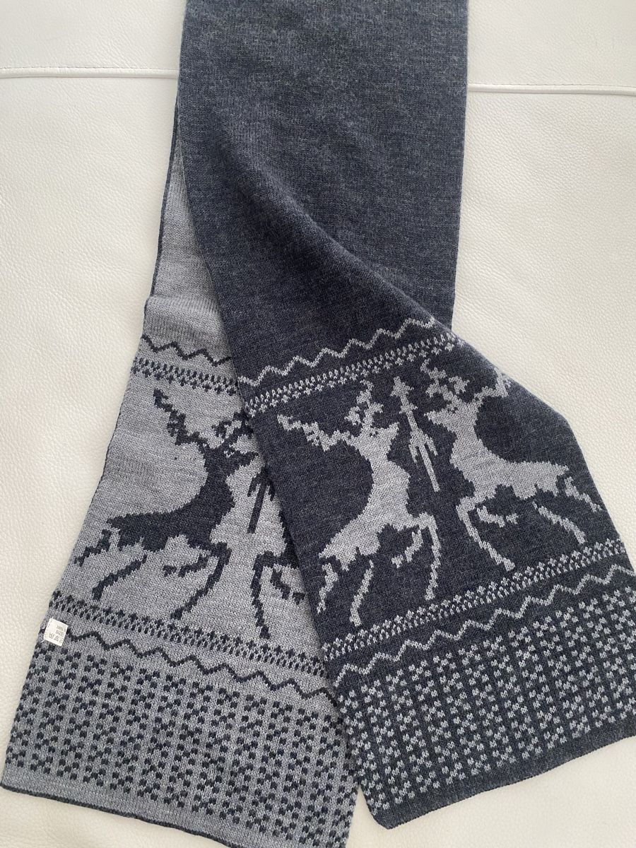 Foulards, Tücher & Schals: Wolle Schal – Gebraucht aus Opfikon von Luis144