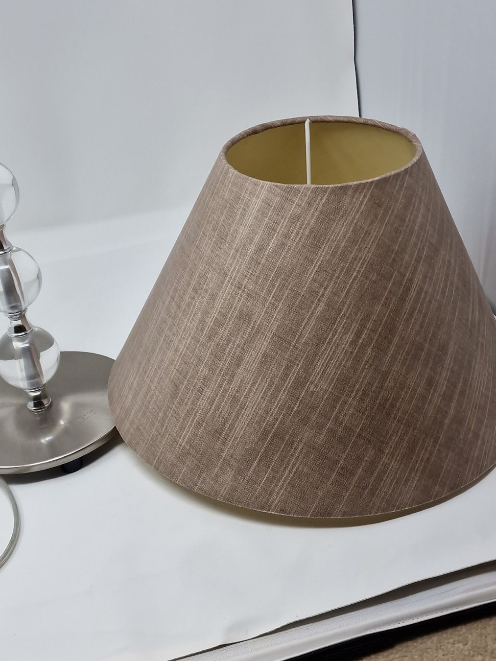 Lampade: Table Lamp with  Beads, Metal Base, 40cm height – Usato da Forch venduto da ays_5lbc 1