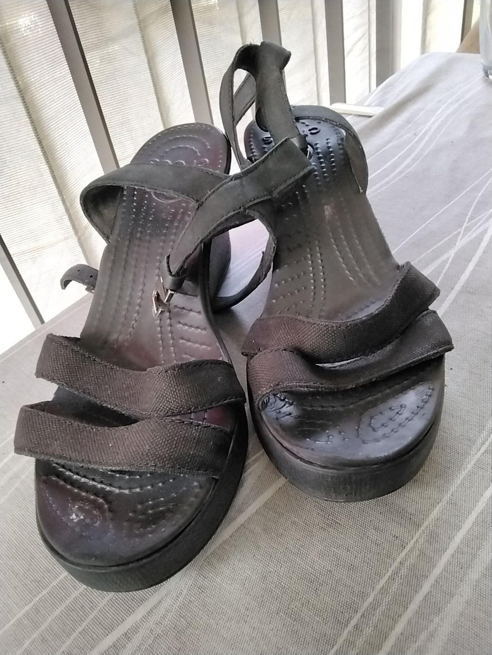 Crocs Scarpe da donna: SANDALEN CROCS GR.38 – Usato da Biel/Bienne venduto da dasi3