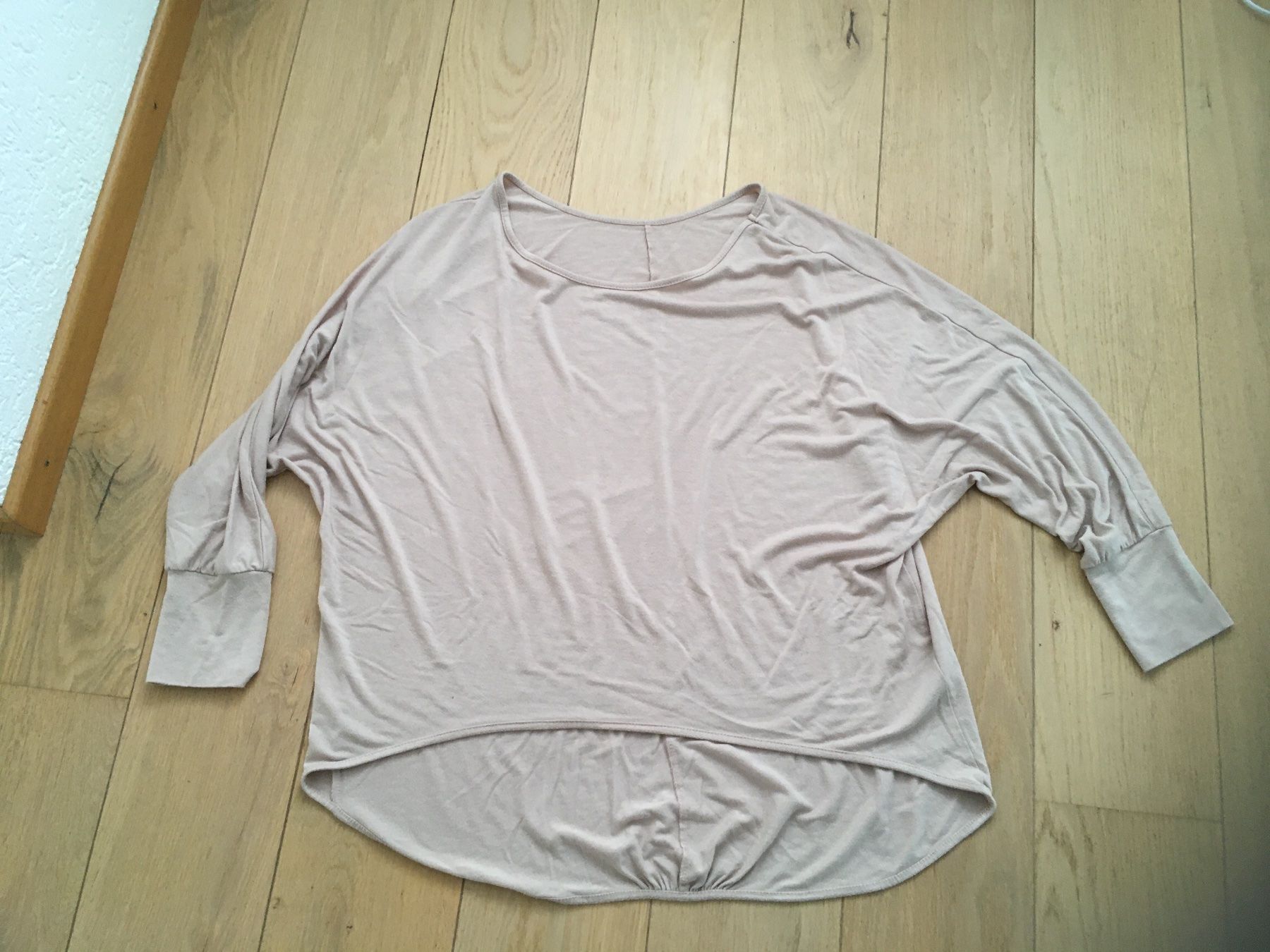 Blusen: 2 tolle Umstands-ShirtsGr.40-42 – Neu (gemäss Beschreibung) aus Gächlingen von Tara_devi 3