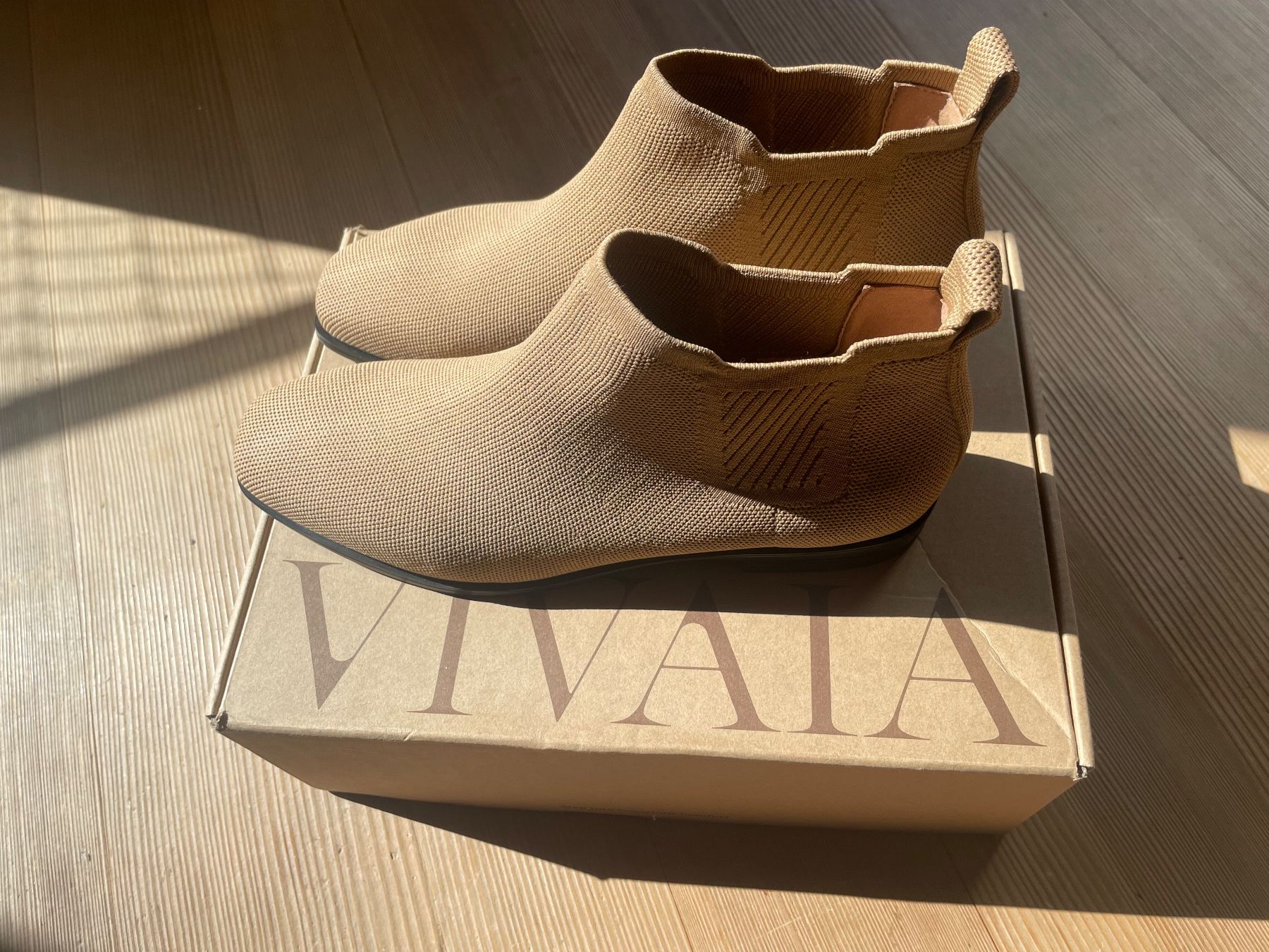 Vivaia Scarpe da donna: Vivaia Chelsea Boots Neu – Nuovo (secondo la descrizione) da Schüpfheim venduto da Nussbaum_4 2