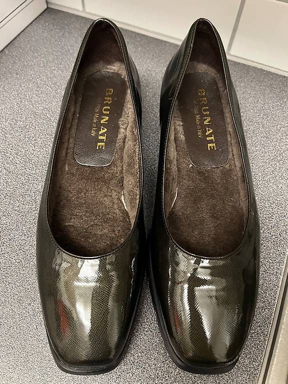 Scarpe da donna: Lack-Pumps – Usato da Merlischachen venduto da Gitta-13