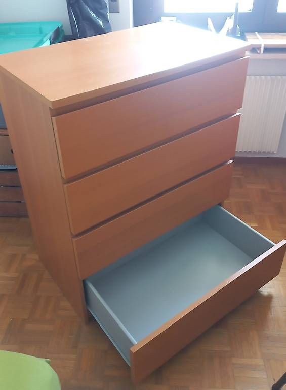 Cassettiere: set di 2 cassettiere  IKEA MALM - 4 cassetti – Usato da Arbedo venduto da Jeanny77