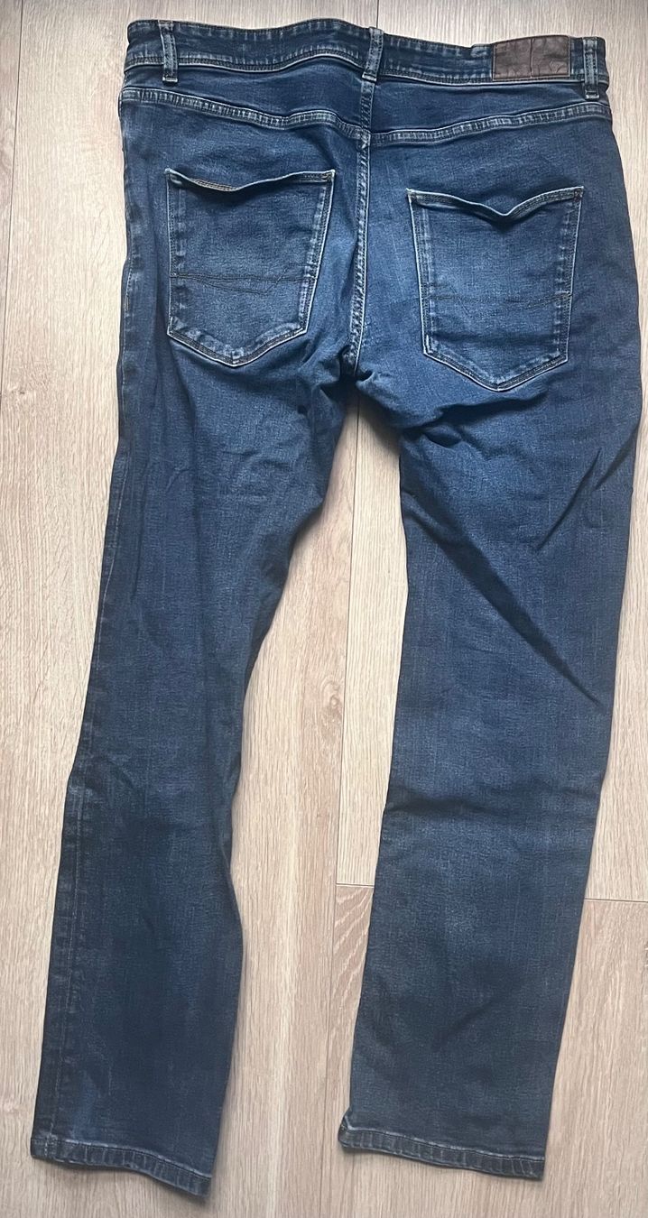 Esprit Jeans: ESPRIT Jeans – D'occasion à Burgdorf par luc_b87g 1