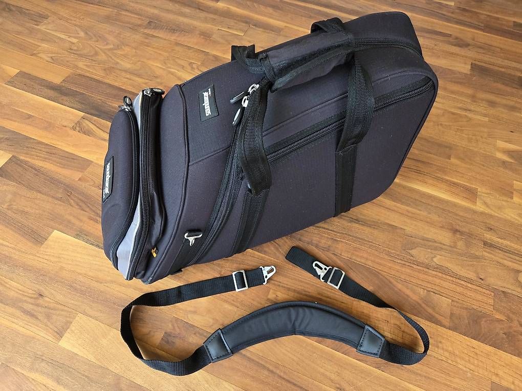Valigie: Waldhorn Tasche / Rucksack / Koffer – Usato da Solothurn venduto da gae_9byf 1