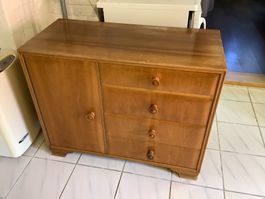 50er Jahre Kommode, Sideboard - in sehr gutem Zustand