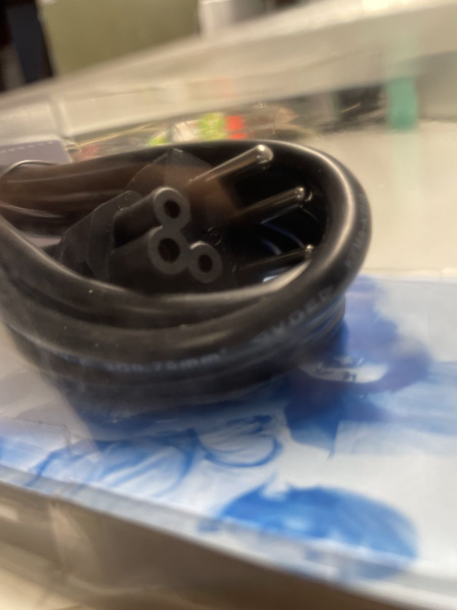 Cavi: Câble d'alimentation PC Vivanco "Mickey Mouse" 1.8m - Neuf! – Nuovo e nell'imballaggio originale da Denges venduto da Ricautomotive 2