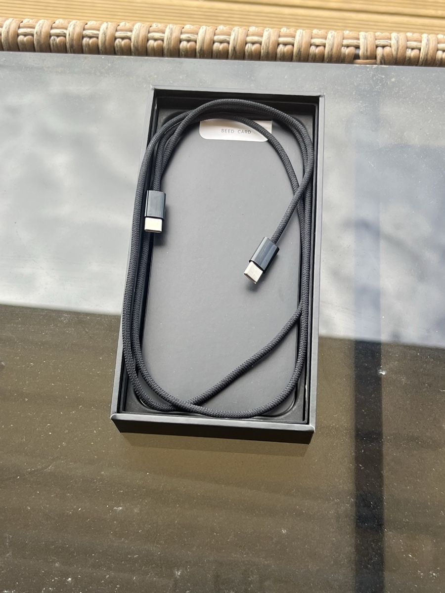 Telefoni cellulari / Smartphones: Solana Seeker Chapter 2 Phone Neu – Nuovo e nell'imballaggio originale da Oberhasli venduto da ivo_gk8x 3