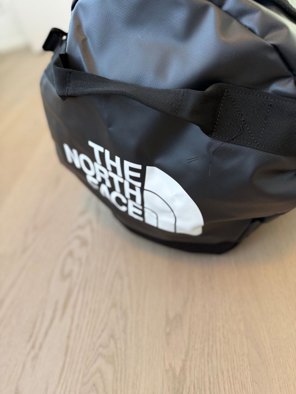 North Face Rucksäcke: neue The North Face Tasche 100 L – Neu (gemäss Beschreibung) aus Allschwil von lor_6cgq 2