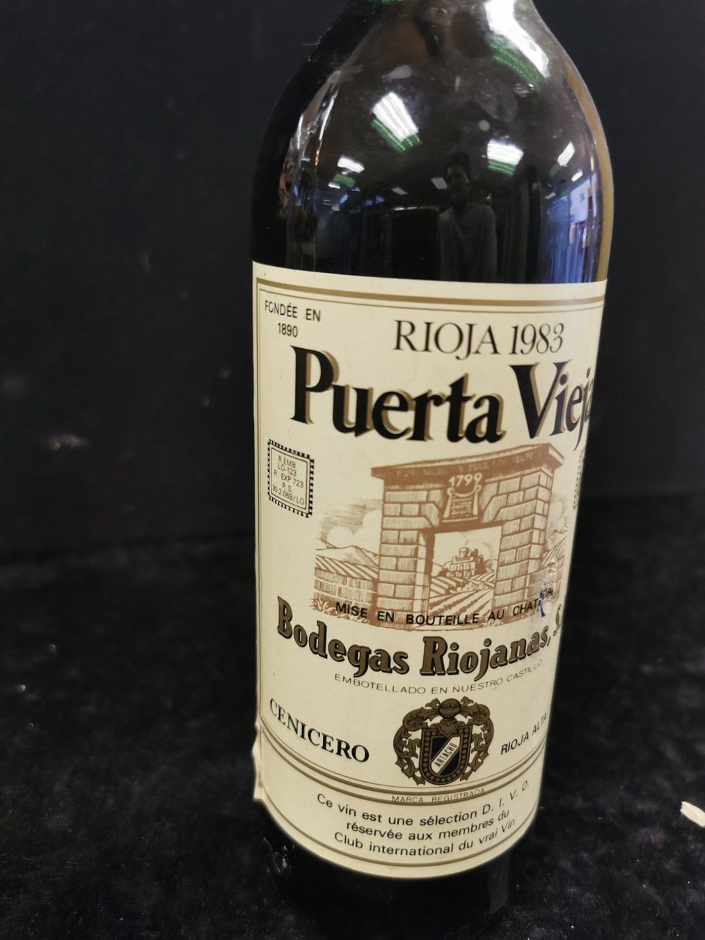 Vino: RIOJA 1983 PUERTA VIEJA – Nuovo (secondo la descrizione) da Genève venduto da Leboucheoreilles 1